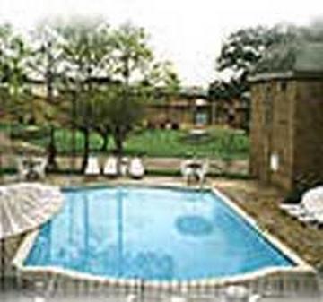 Best Western Old Main Lodge Waco Exteriör bild